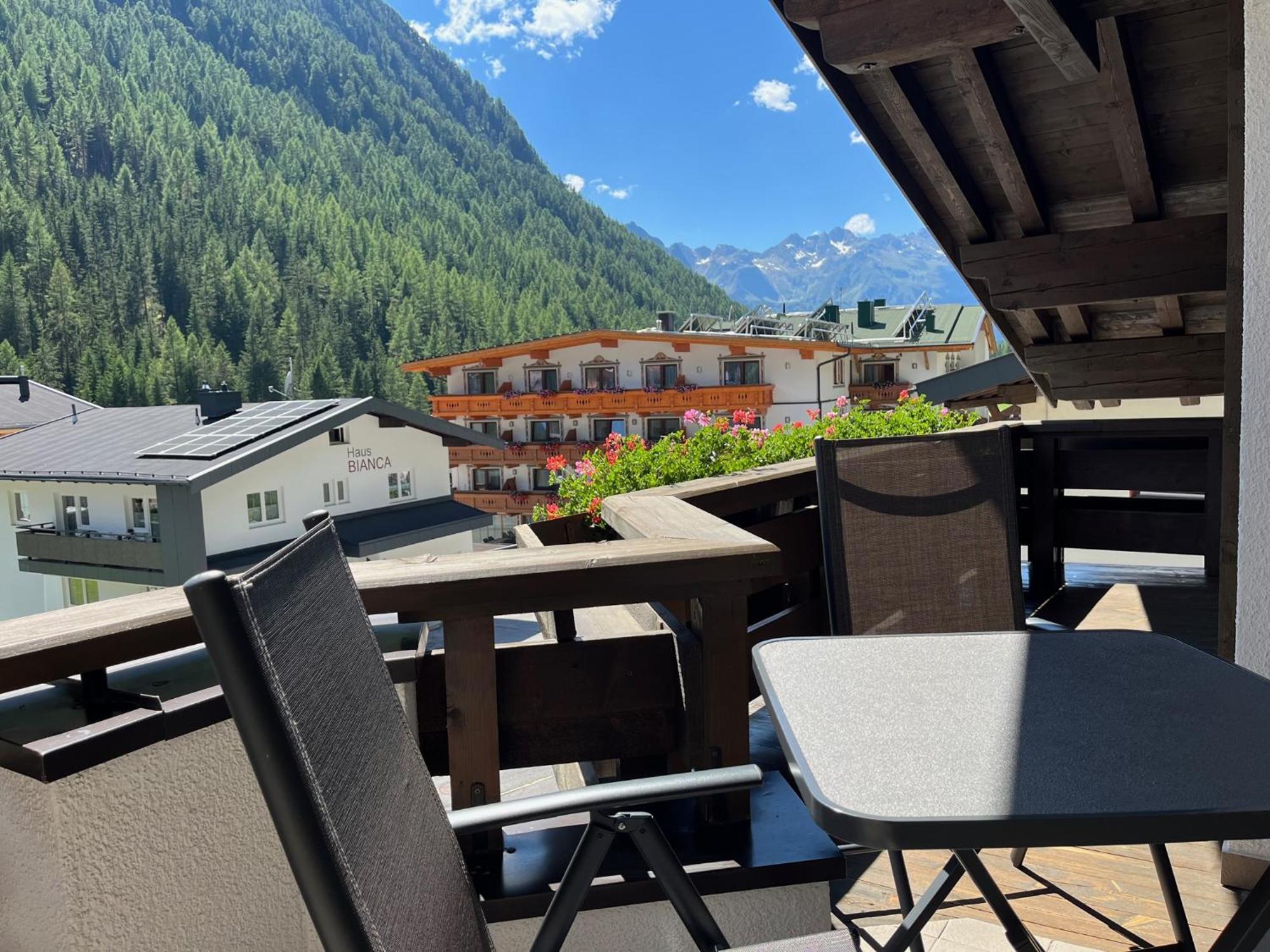 Appartementhaus Nadine Längenfeld Buitenkant foto